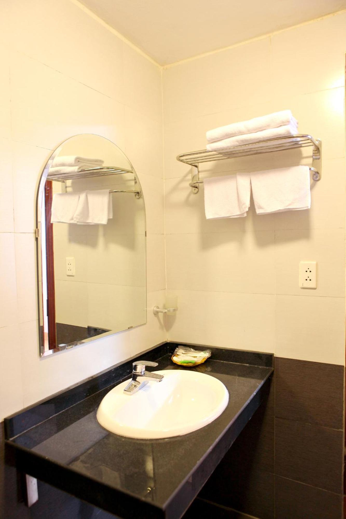 Bao Son Hotel Ninh Lao Exterior photo